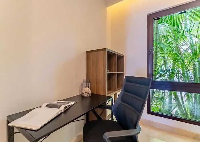 Luxury Ground Floor Marinaview-pool-gym-paddleboard